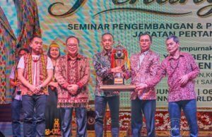 Seminar, Sukan, Makan Malam. Tapi Amanat Dr. Rundi Tidak Boleh Diabaikan